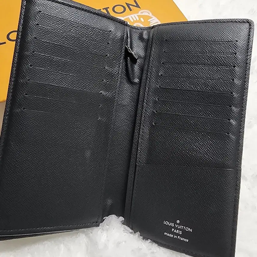 [SOLD OUT] 루이비통 이클립스 장지갑
