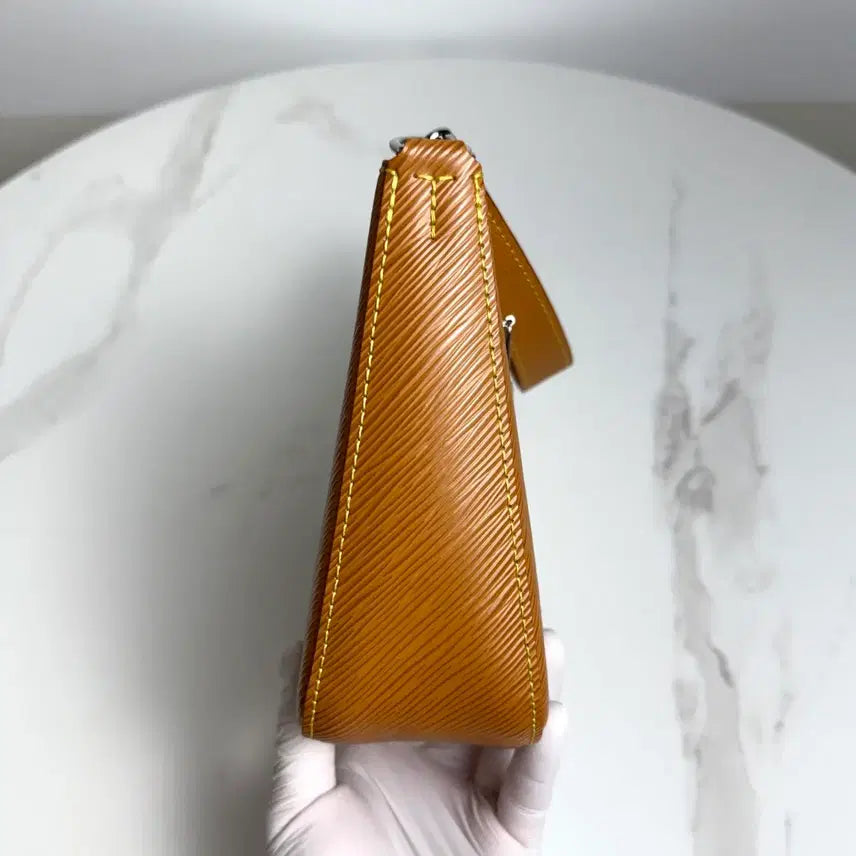 [BUNJANG] Louis Vuitton Marelle Shoulder Bag Full Set / S급 루이비통 마렐 숄더백 풀구성