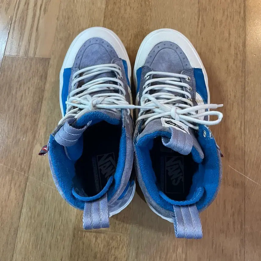 [BUNJANG] Vans Sk8-Hi Blue Block Sneakers (240) / 반스 스케이트하이 블루 블록 240