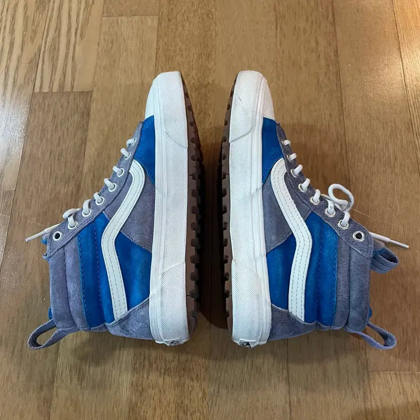 [BUNJANG] Vans Sk8-Hi Blue Block Sneakers (240) / 반스 스케이트하이 블루 블록 240