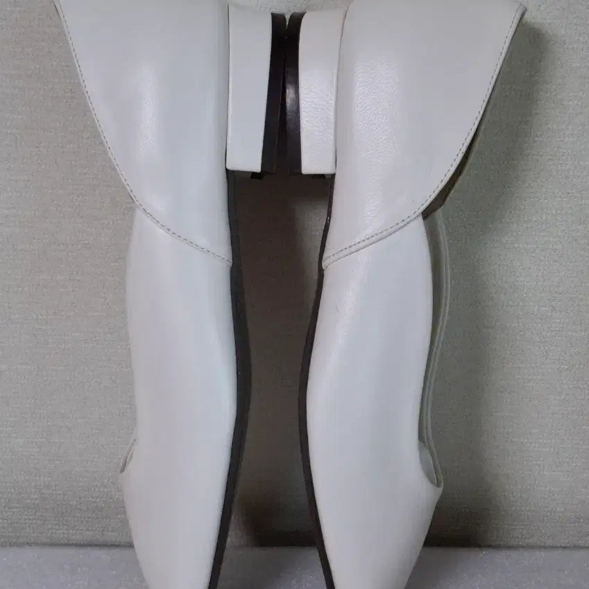 [BUNJANG] SODA Flat Shoes / 소다 양가죽 약235 플랫슈즈