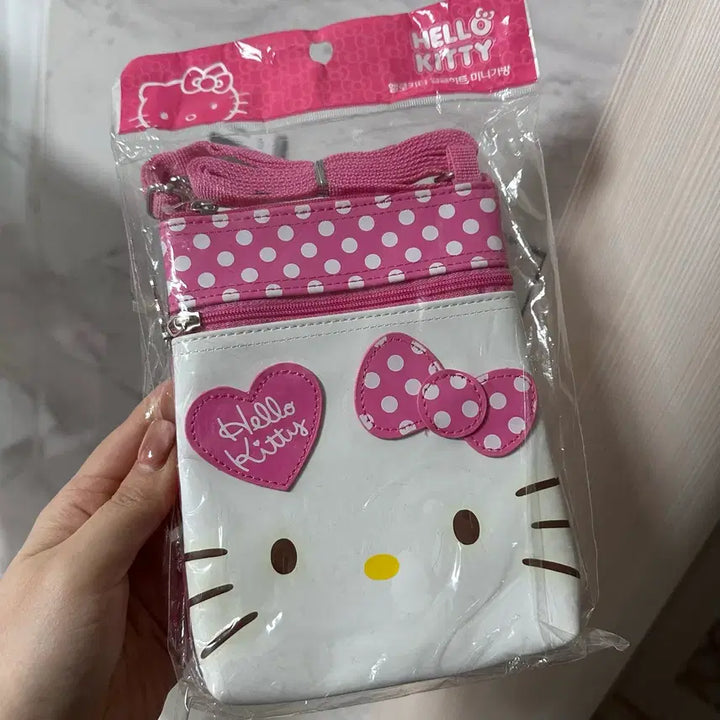 [BUNJANG] Vintage Hello Kitty Enamel Zipper Pouch Bag / 고전문구) 고전 키티 애나멜 지퍼 파우치 가방