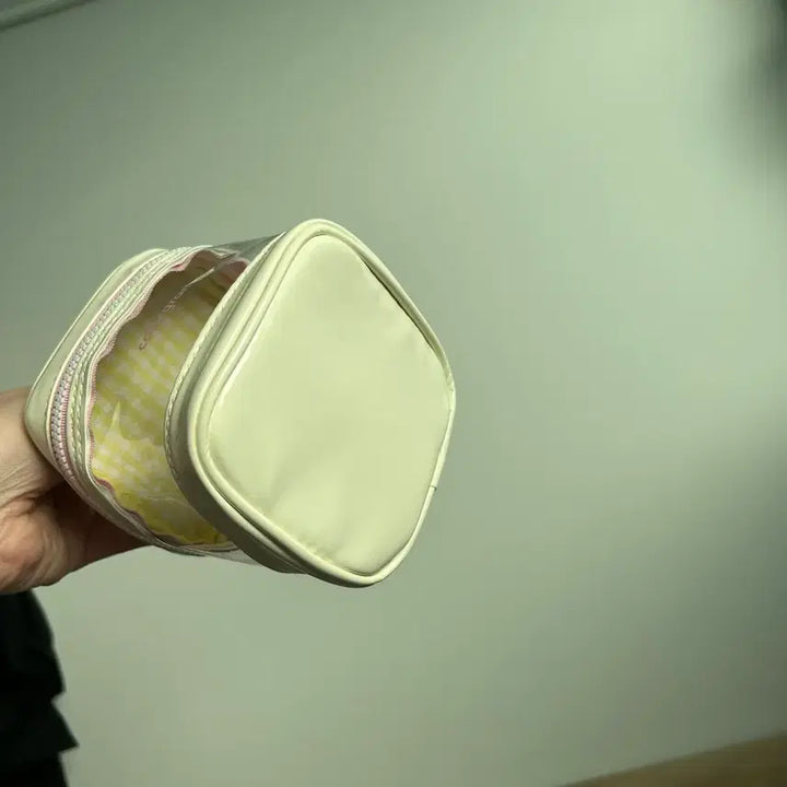 [BUNJANG] Colorgram Transparent Pouch Ivory Pink / 컬러그램 투명 파우치 아이보리 핑크