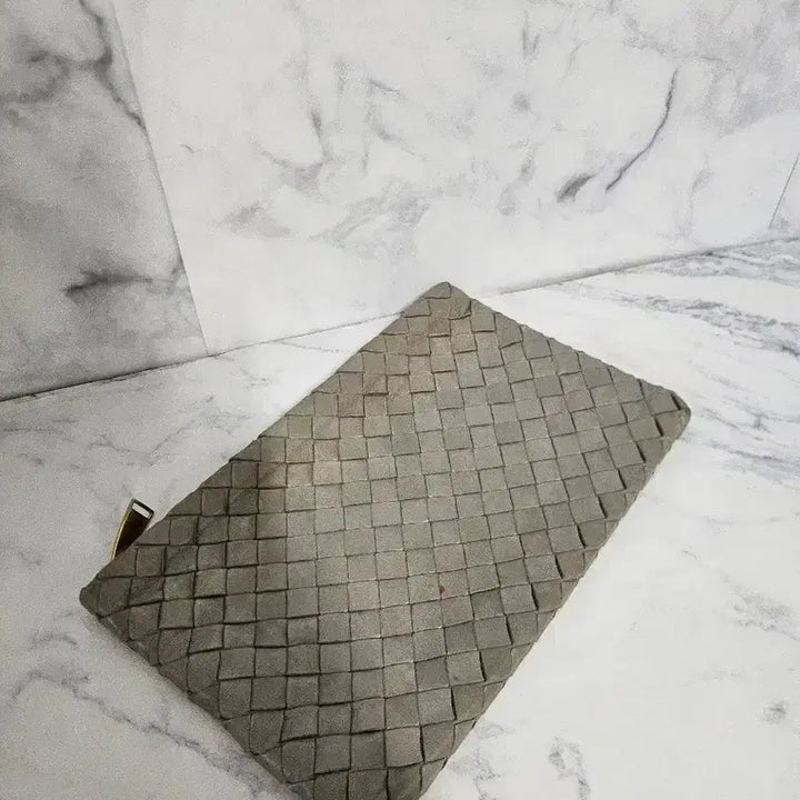 [BUNJANG] Bottega Veneta Weaving Clutch Bag Gray / 보테가베네타 위빙 클러치백 그레이