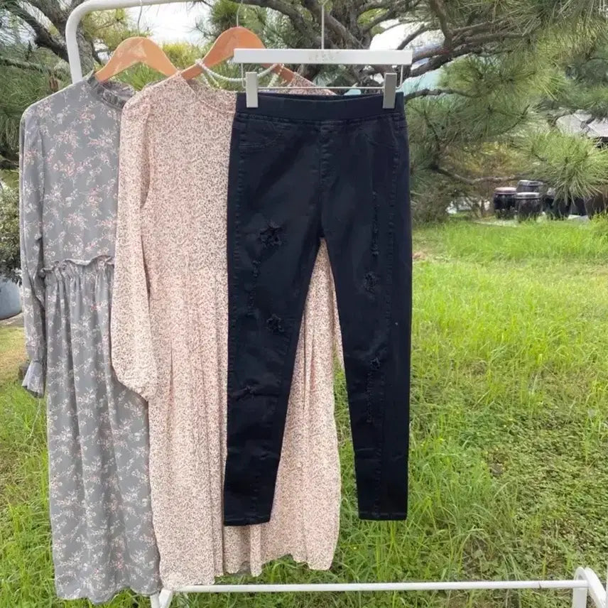 [BUNJANG] Black Skinny Pants / 밴딩 면 스키니 블랙 별 시스루 고무줄 쫄바지 바지 팬츠