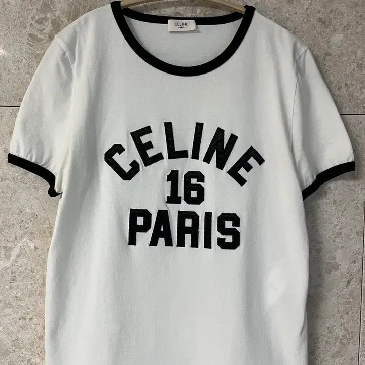 [SOLD OUT] 셀린느 16 PARIS 링거 티셔츠 화이트정품