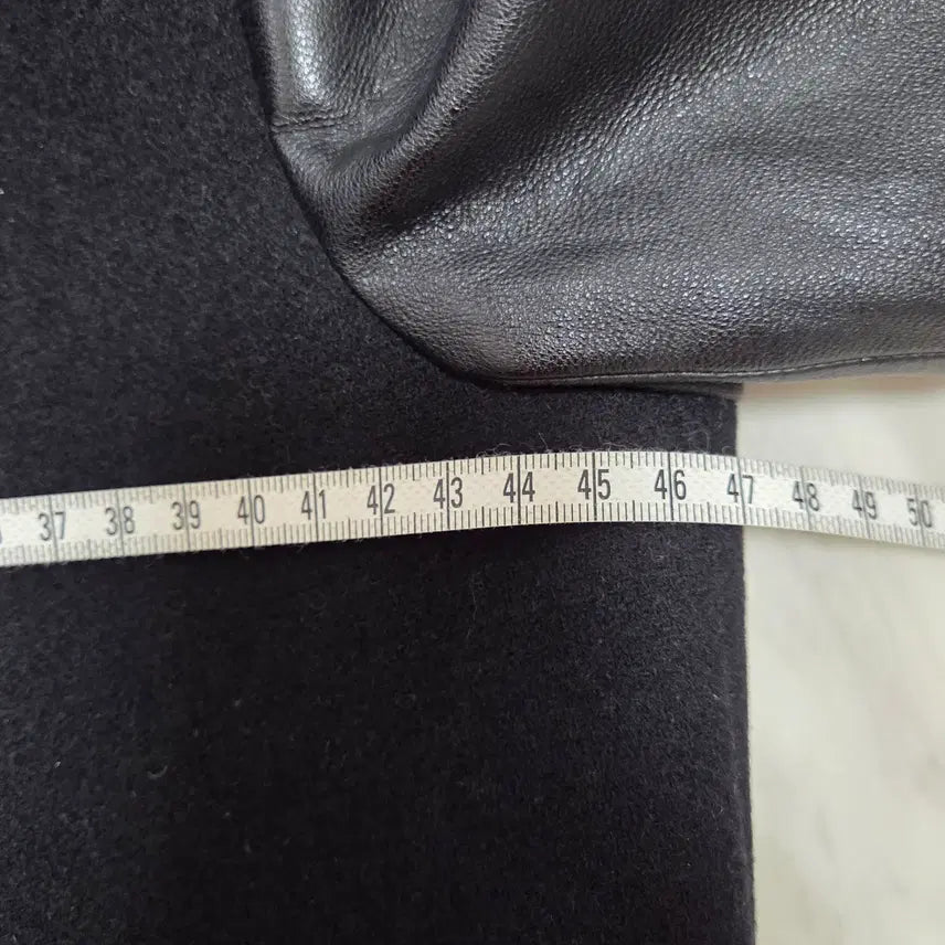 [BUNJANG] Theory Leather Mix Coat / 띠어리 가죽 믹스 코트