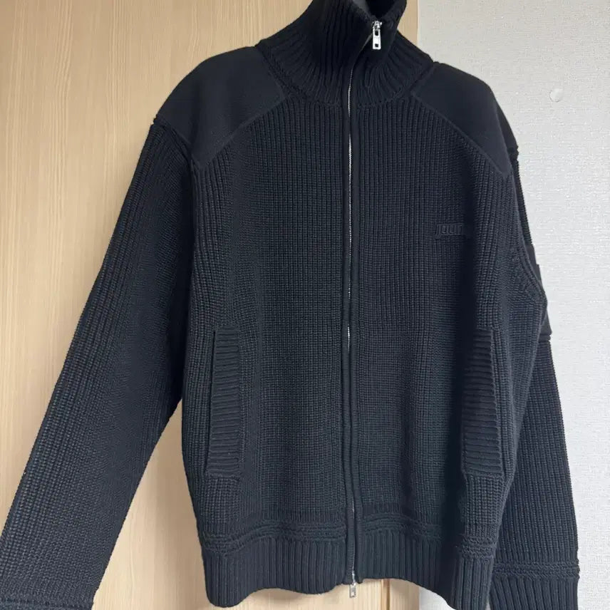 [BUNJANG] Juun.J S Size 26SS Knit Zip-Up Jacket - Black / 준지 [S사이즈] 26s 조직 변형 배색 디자인 니트 집업 점퍼 - 블랙