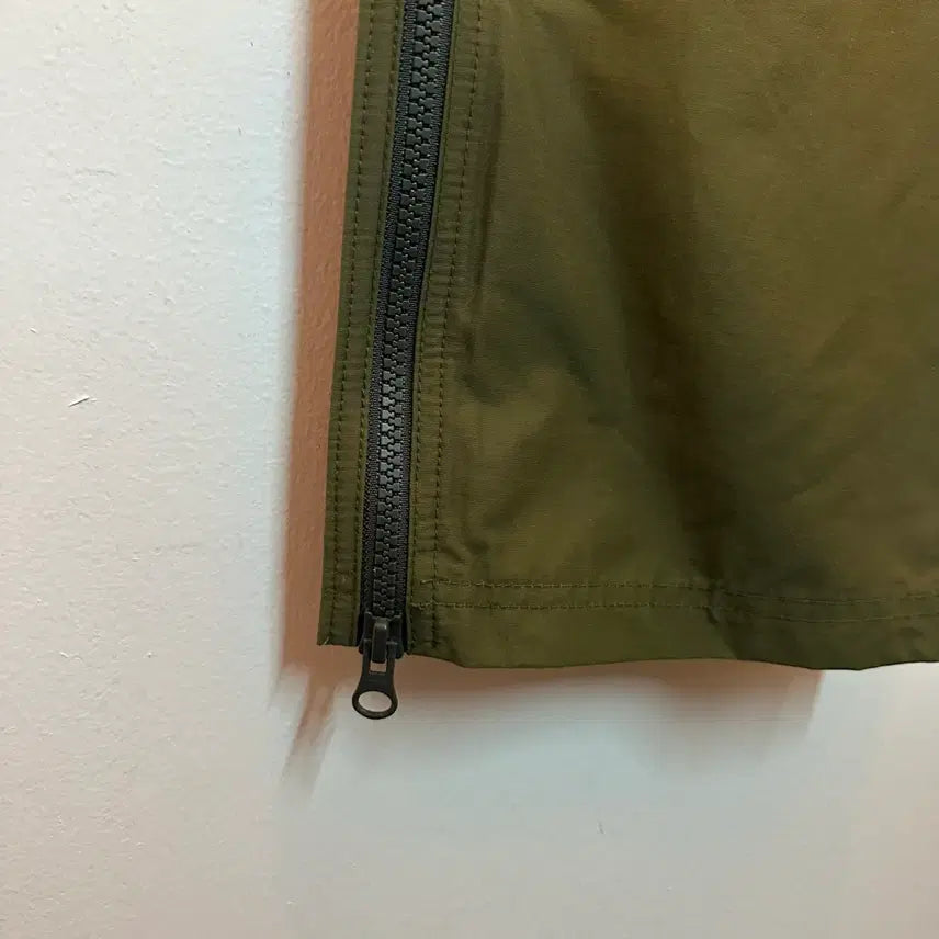 [BUNJANG] thisisneverthat Nylon Side Zip Pants (Men's M) / 남성M) 디스이즈네버댓 사이드 지퍼 나일론 팬츠