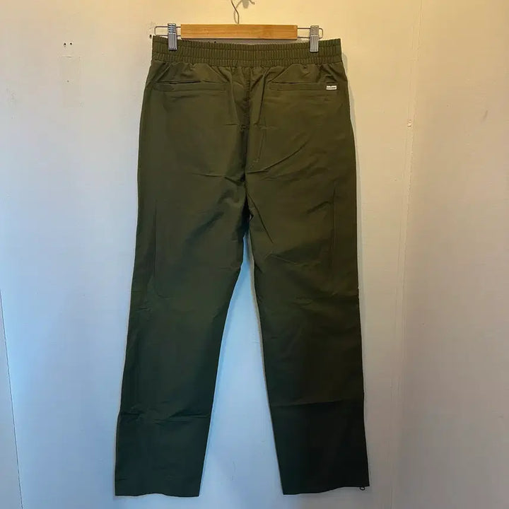 [BUNJANG] thisisneverthat Nylon Side Zip Pants (Men's M) / 남성M) 디스이즈네버댓 사이드 지퍼 나일론 팬츠