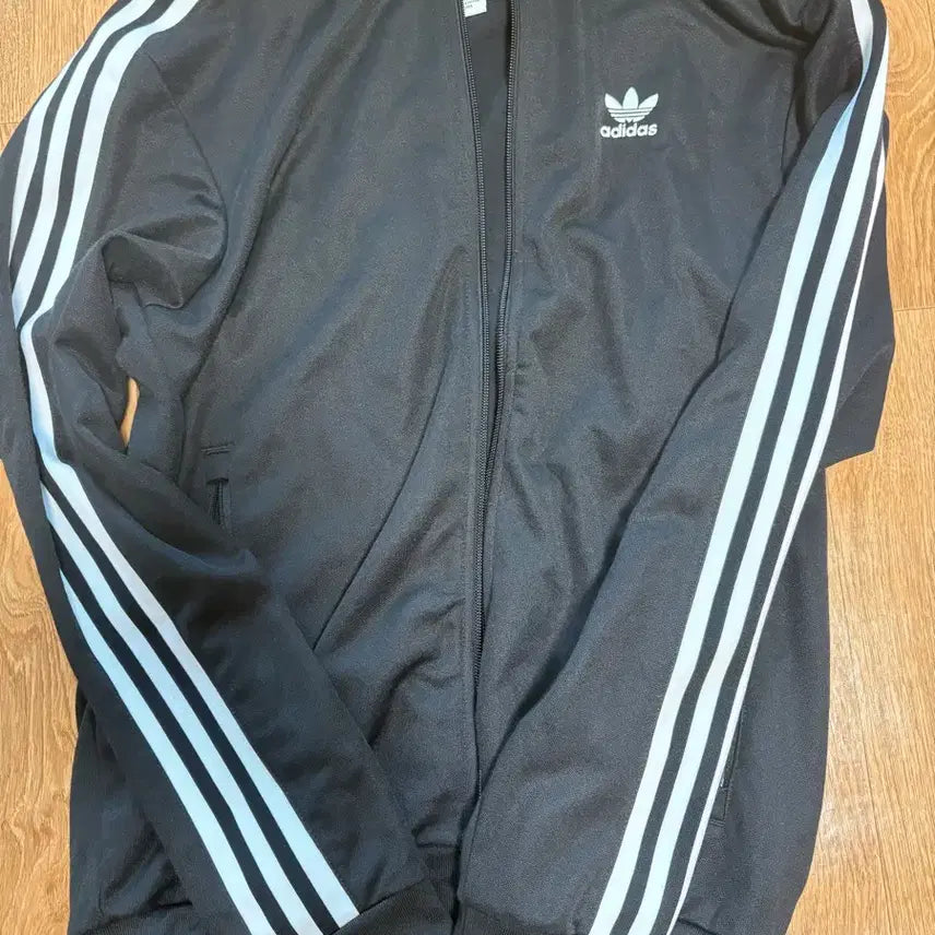 [BUNJANG] Adidas Track Top Black (L) / 아디다스 삼선 트랙탑 블랙