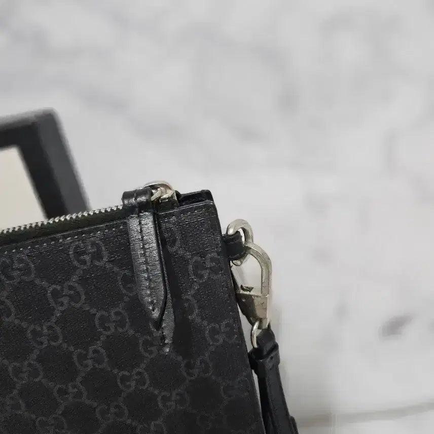 [BUNJANG] Gucci GG Red Wolf Clutch Bag / 구찌 GG 레드울프 클러치 백