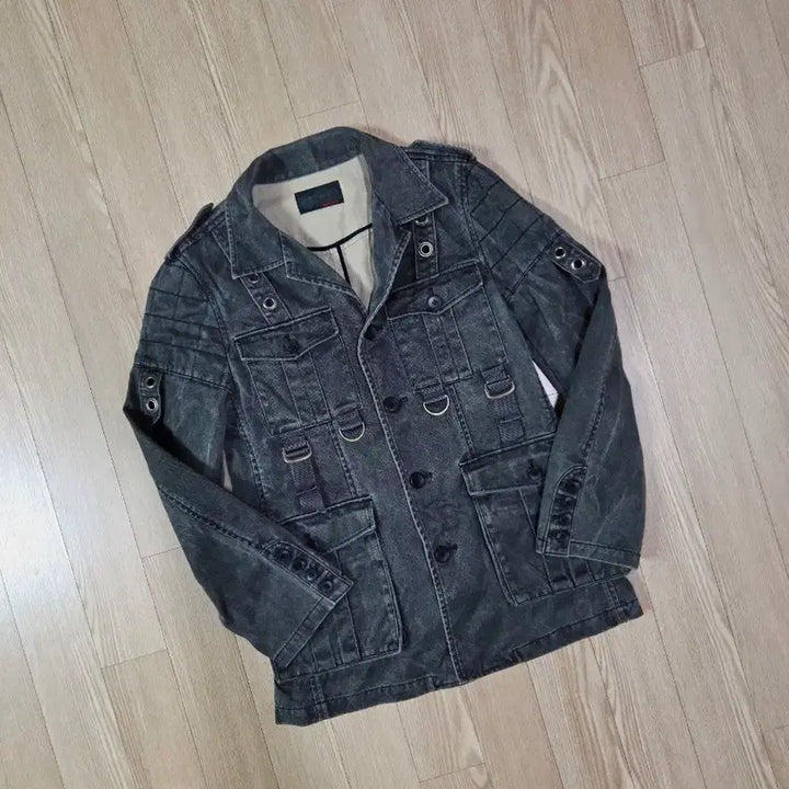 [BUNJANG] maniac works Japan Grey Denim Jacket / maniac works japan 원워싱 그레이 데님 디테일 재킷