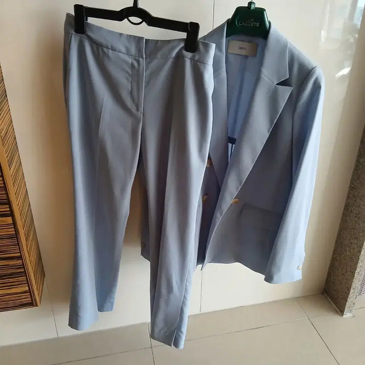 [BUNJANG] DEW E L Sky Blue Suit Set / 듀엘 하늘색 여성 정장 셋업