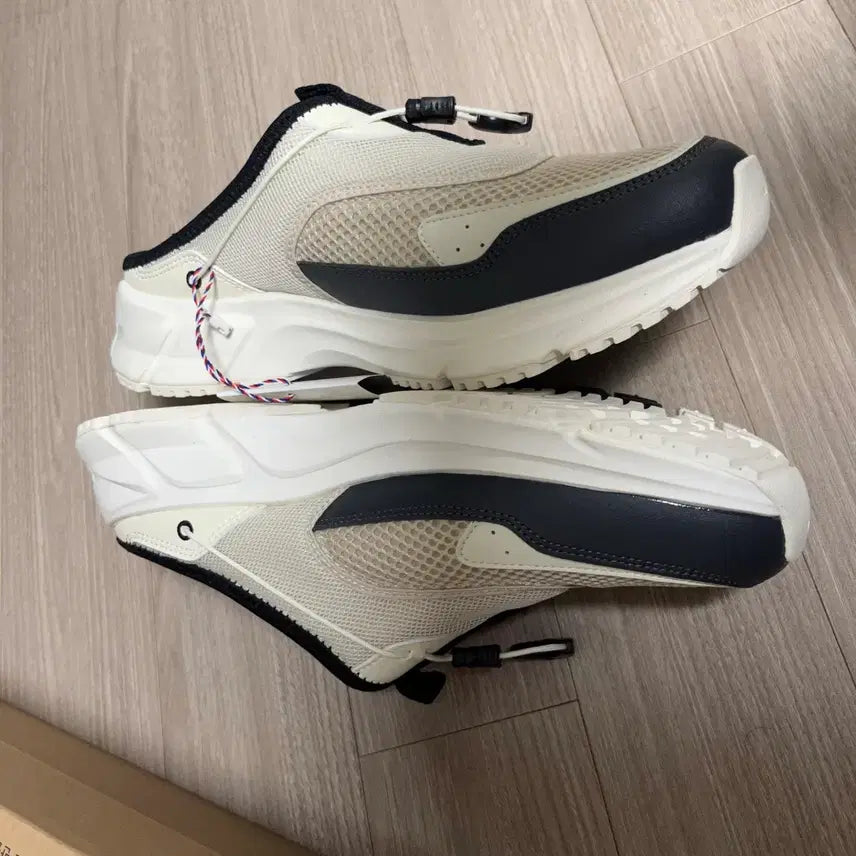 [BUNJANG] Le Coq Sportif Slide Mule 270 New / 르꼬끄 스포르티브 슬라이드 뮬 270 새제품