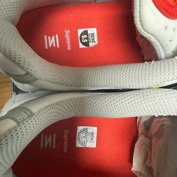 [BUNJANG] Supreme Nike Shox Running Hat Set / [275] 슈프림 나이키 샥스 + 러닝 햇