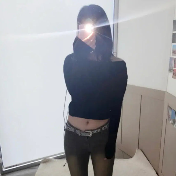 [BUNJANG] Tencel Crop Top / 백리스 크롭 텐셀티