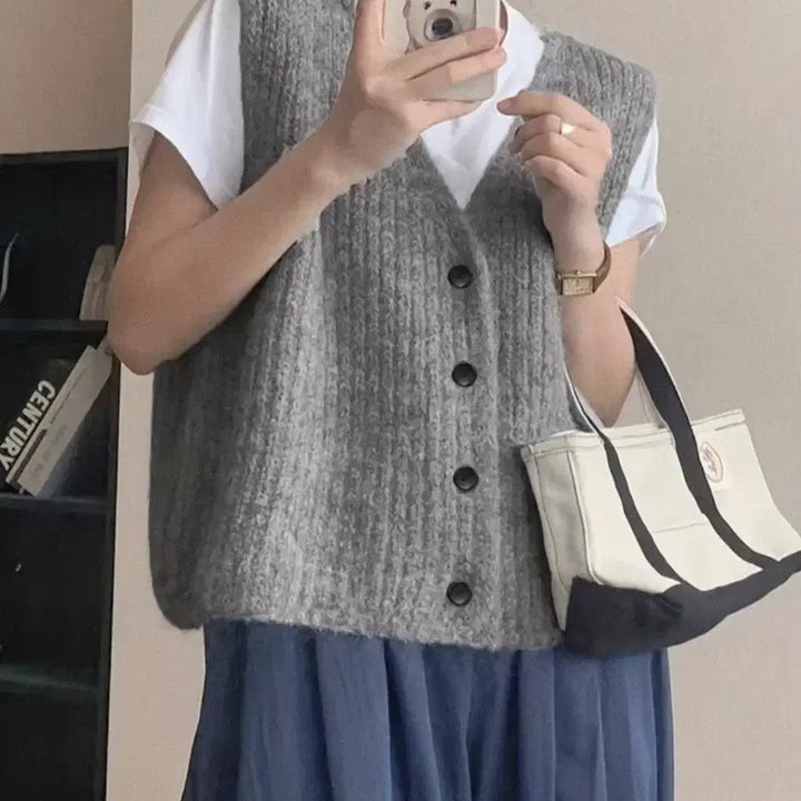 [BUNJANG] Unbranded Gray Knit Vest 66-77 / 새상품 회색 니트 조끼 66-77반
