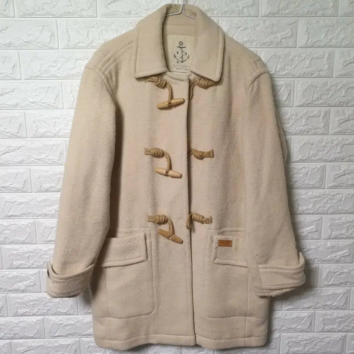 [BUNJANG] Thursday Island Duffle Coat / 써스데이아일랜드 더플코트 판매합니다