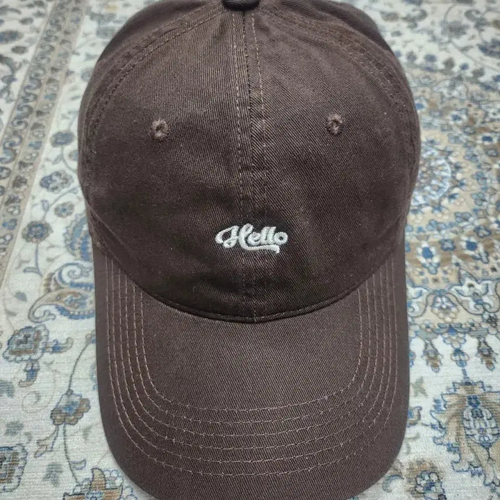 [SOLD OUT] Hello 자수 브라운 볼캡