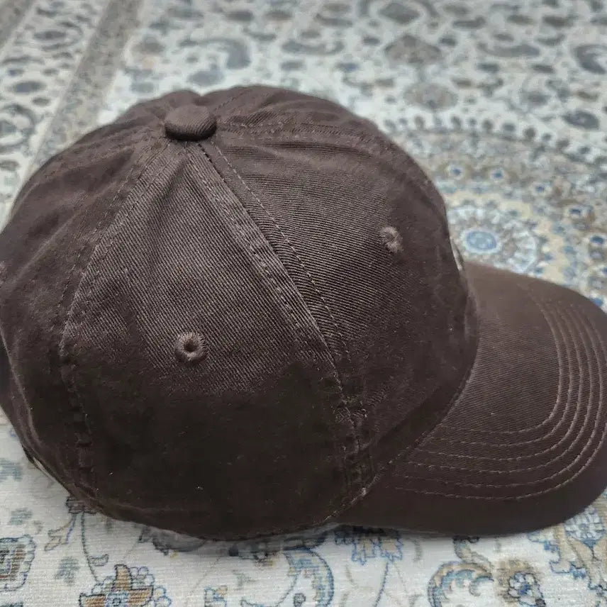 [SOLD OUT] Hello 자수 브라운 볼캡