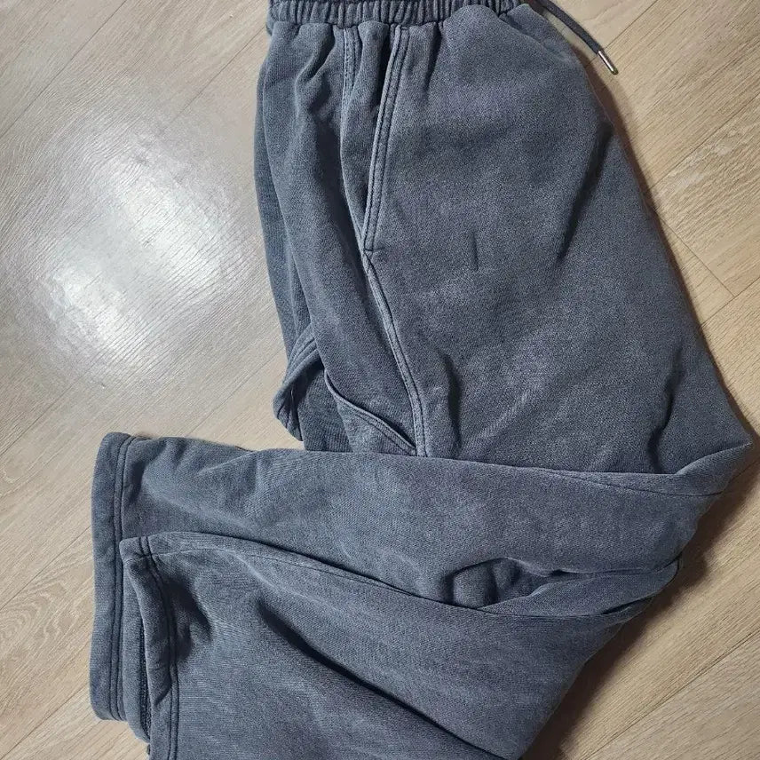 [BUNJANG] Code:Graphy Training Pants / 코드그라피 트레이닝바지