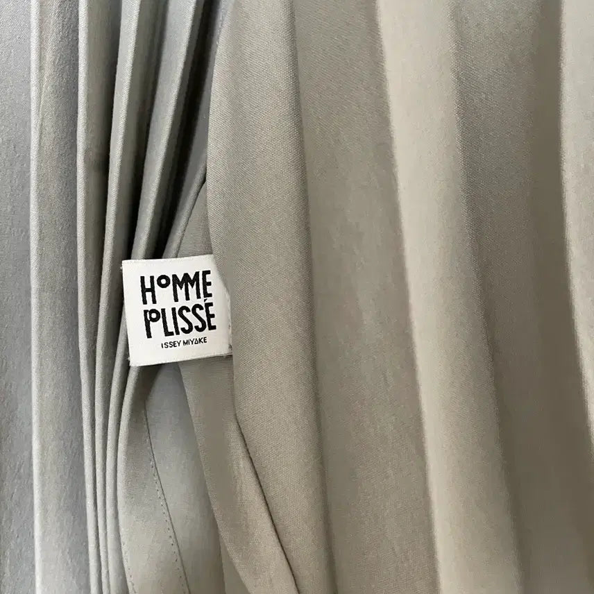 [BUNJANG] Homme Plisse Edge Coat Gray / 옴므플리세 엣지코트 그레이