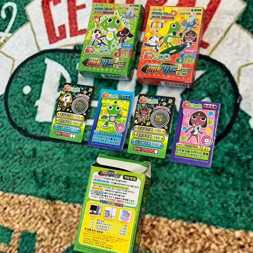 [BUNJANG] Vintage Keroro Mini Card Game Ttakji / 고전문구 케로로 미니카드 게임 딱지