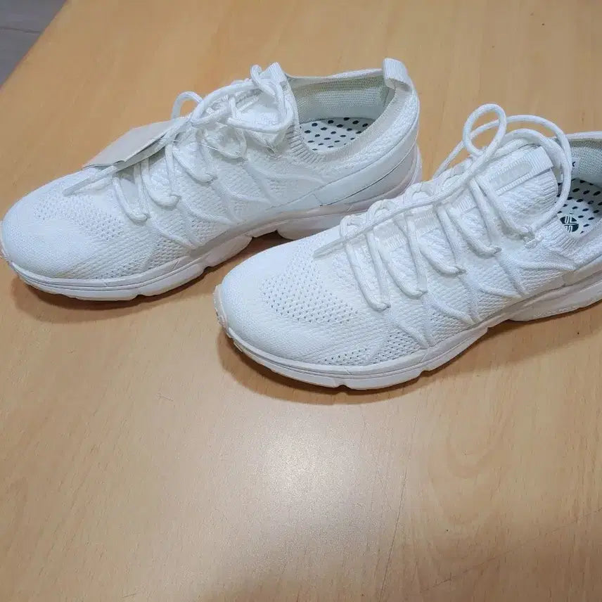 [BUNJANG] Xexymix Sneakers 255 - White / * 젝시믹스운동화 255