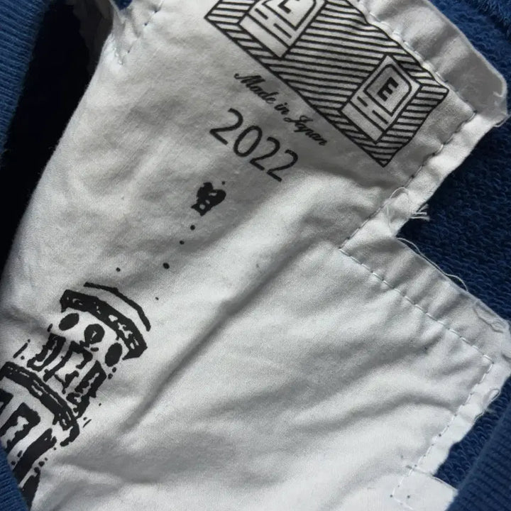 [BUNJANG] C.E CAV EMPT Round Sweatshirt - Dark Blue (Size L) / 카브 엠트 C.E CAV EMPT 라운드 스웻 판매 L 짙은 블루