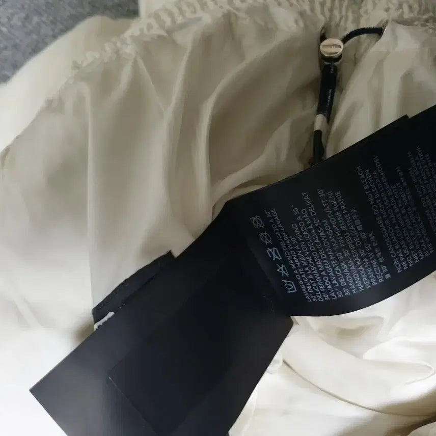 [BUNJANG] Duvetica Hooded Padded Jacket / 듀베티카 후드패딩 판매합니다