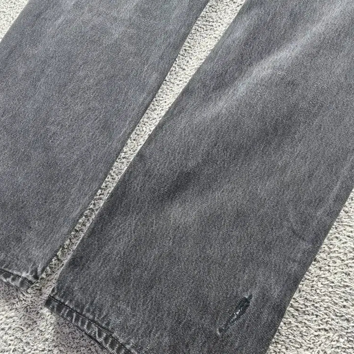 [BUNJANG] Levi's 501 Black Denim Jeans (38X30) / 리바이스 501 블랙 데님 진 팬츠 ( 38X30 ) / 11326
