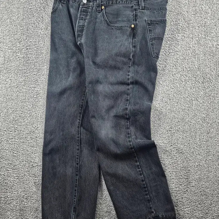 [BUNJANG] Levi's 501 Black Denim Jeans (38X30) / 리바이스 501 블랙 데님 진 팬츠 ( 38X30 ) / 11326