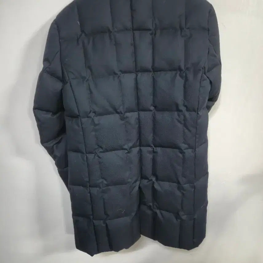[BUNJANG] Kinloch Navy Short Padded Coat / kinloch 네이비 컬러 숏 기장 패딩 코트