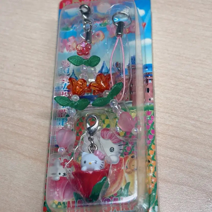 [BUNJANG] Kitty Strap Tulip Bead - Unsealed / 키티스트랩 튤립 비즈형