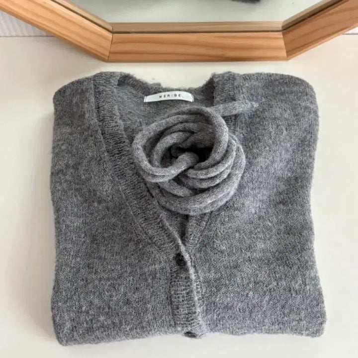 [BUNJANG] Granbloom Cardigan (Muffler Set) / 그랑블룸 가디건 (머플러세트)