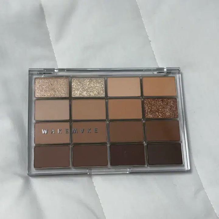 [BUNJANG] WAKEMAKE Eyeshadow Palette Caramel Blurring / 웨이크메이크 아이섀도우 팔레트 카라멜블러링