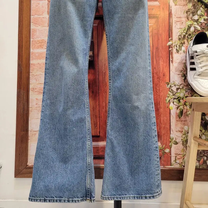 [BUNJANG] Sandro Semi-Bootcut Denim Pants / 산드로 sandro 세미 부츠컷 데님 팬츠