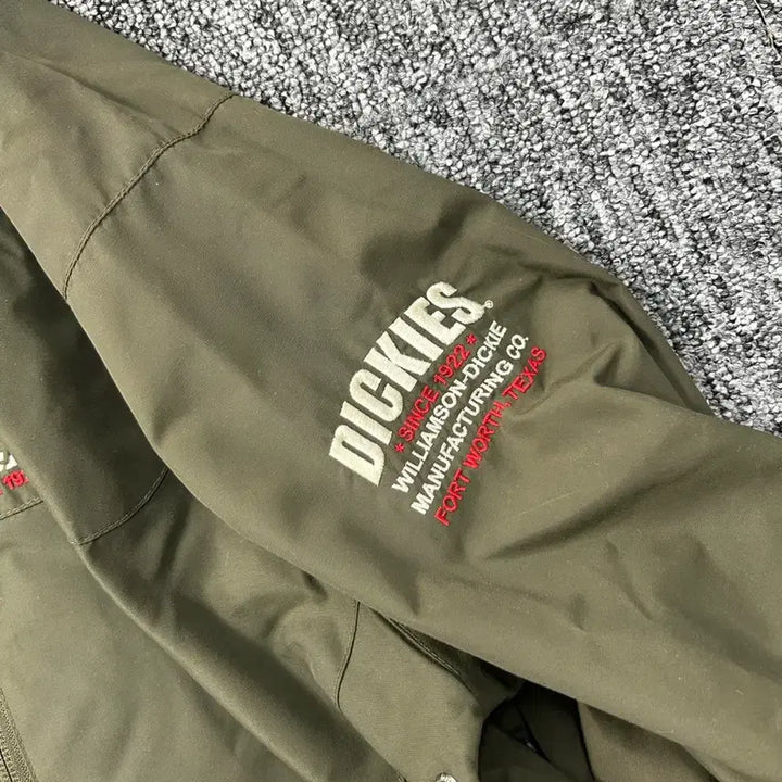 [BUNJANG] Dickies Khaki Field Jacket M / 디키즈 카키 야상 바람막이 자켓 M