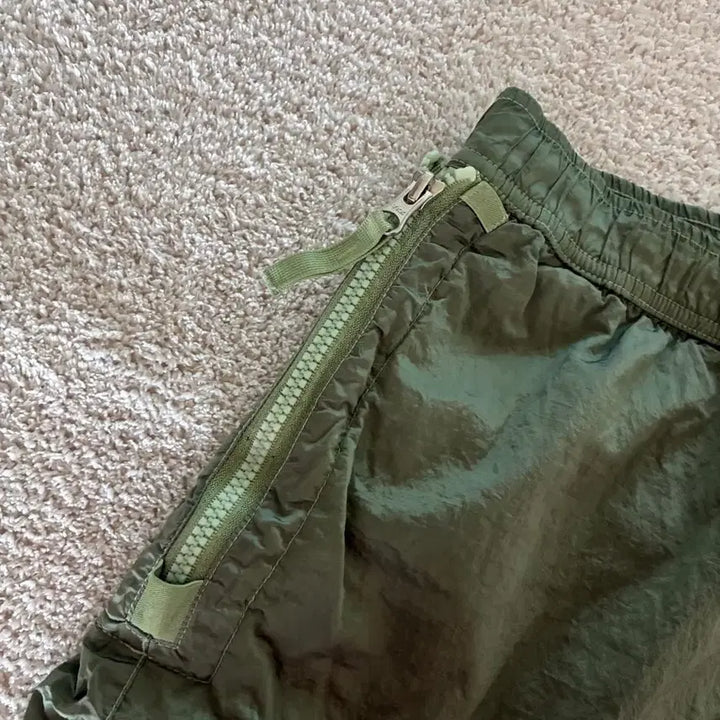 [BUNJANG] Stone Island Nylon Shorts 31 / 스톤아일랜드 나일론 반바지 31