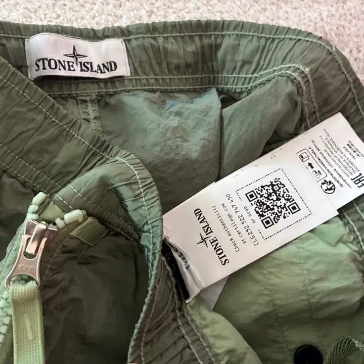 [BUNJANG] Stone Island Nylon Shorts 31 / 스톤아일랜드 나일론 반바지 31