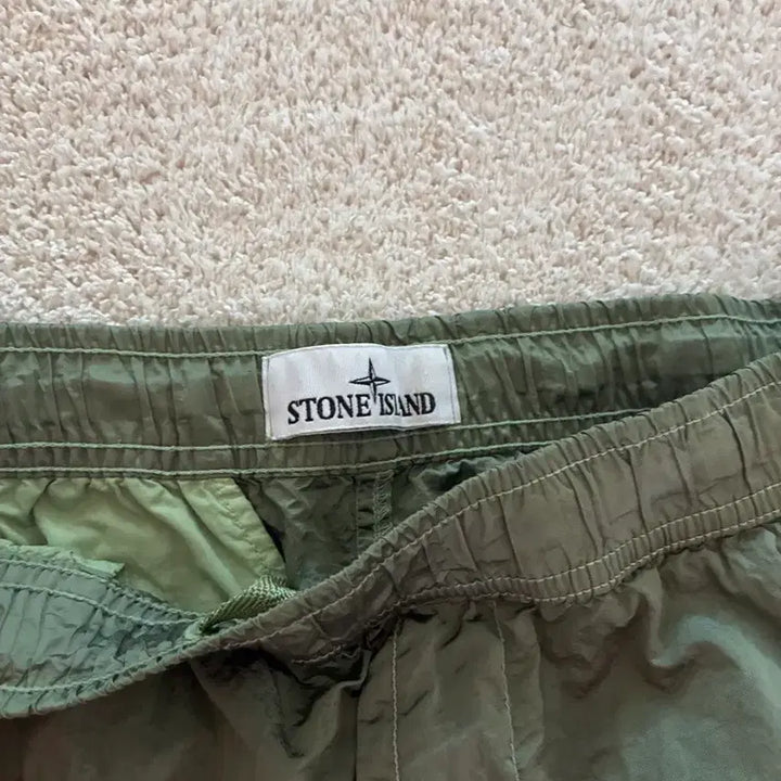 [BUNJANG] Stone Island Nylon Shorts 31 / 스톤아일랜드 나일론 반바지 31