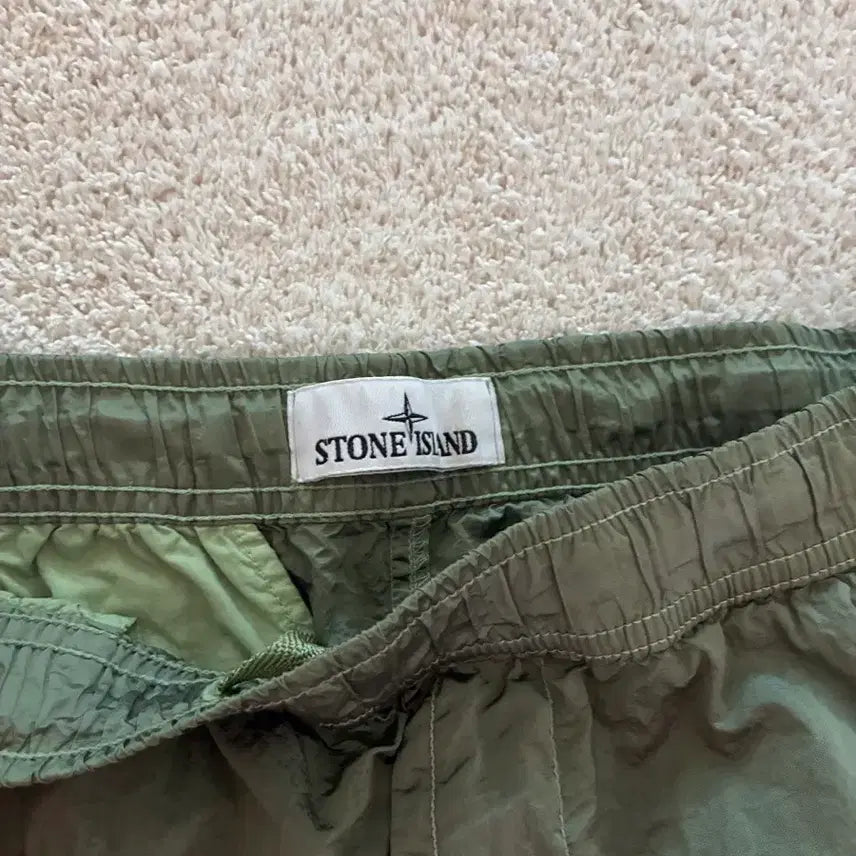 [BUNJANG] Stone Island Nylon Shorts 31 / 스톤아일랜드 나일론 반바지 31