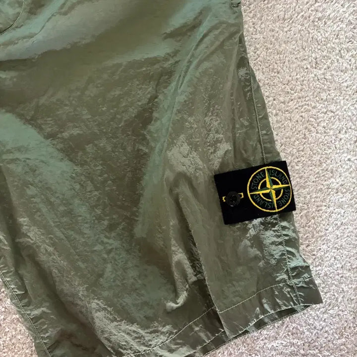 [BUNJANG] Stone Island Nylon Shorts 31 / 스톤아일랜드 나일론 반바지 31