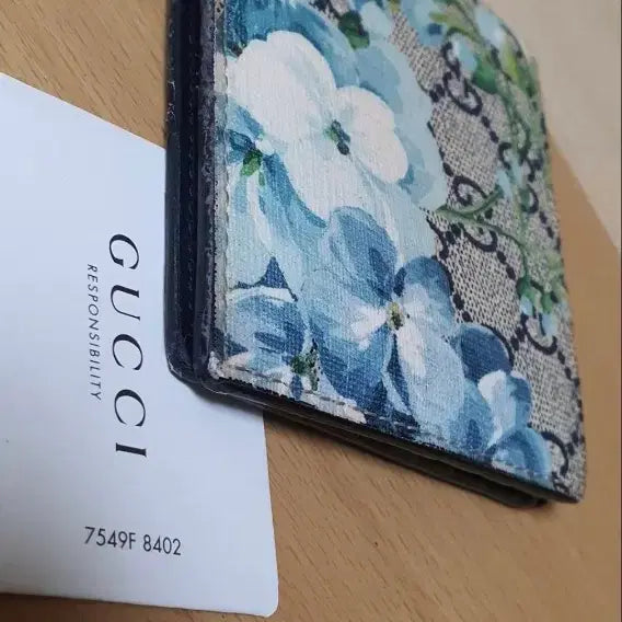 [BUNJANG] Gucci Flower Bifold Wallet / 구찌 플라워 반지갑/지갑 정품A급(감정O)