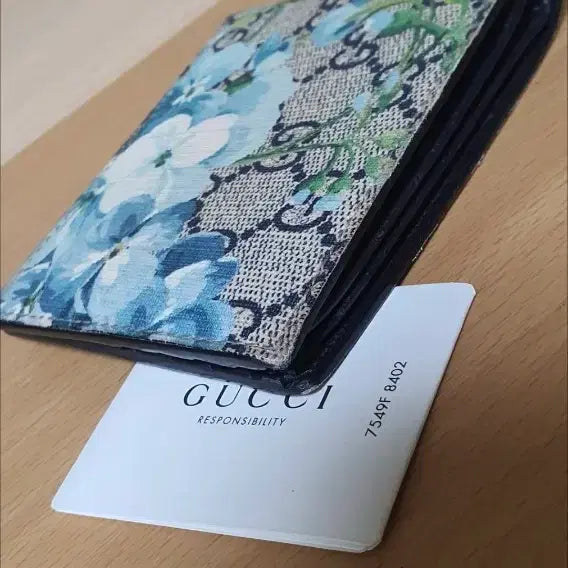 [BUNJANG] Gucci Flower Bifold Wallet / 구찌 플라워 반지갑/지갑 정품A급(감정O)