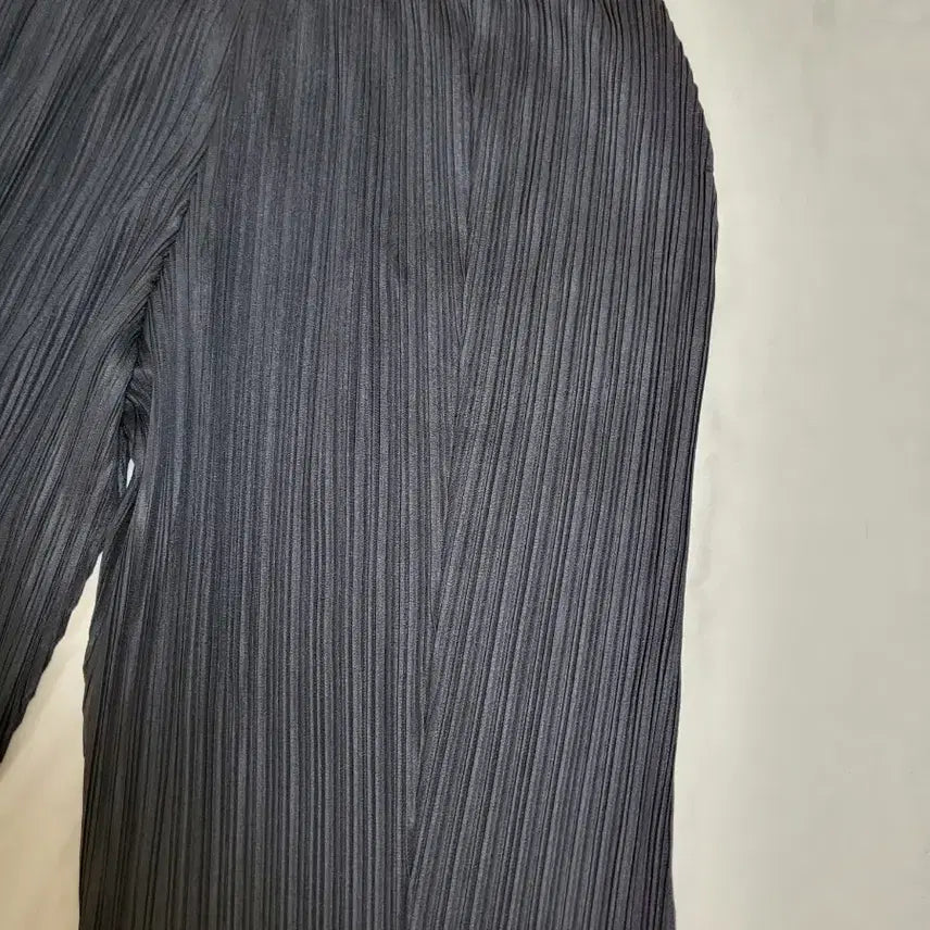 [BUNJANG] Black Pleated Pants / 고급플리츠 바지 블랫