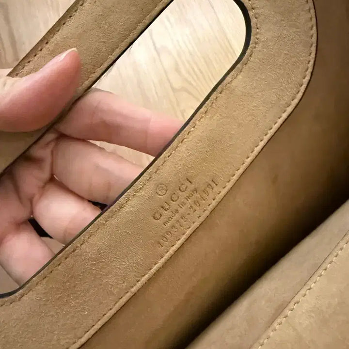 [BUNJANG] Gucci Black Leather Tote Bag / 구찌 블랙 레더 토트백 Gucci