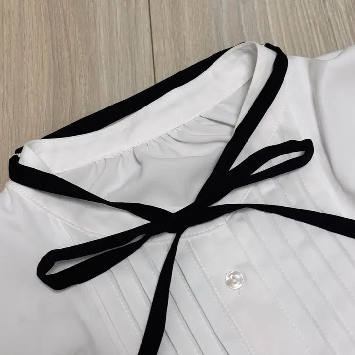 [BUNJANG] Grl Greil Ribbon Blouse / 반택무배ㅣgrl그레일 반팔리본블라우스 스나계양산형미셸마카롱