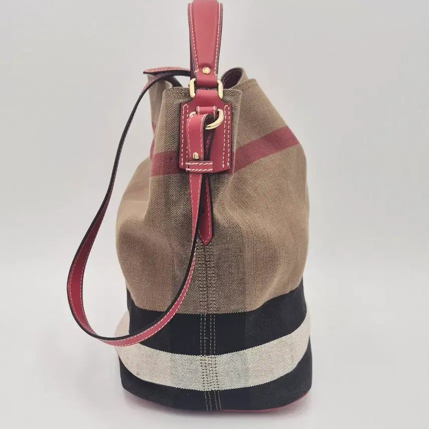 [BUNJANG] Burberry House Check Canvas Bucket Bag / [중고명품셀렉트]버버리 하우스 체크 캔버스 버킷백